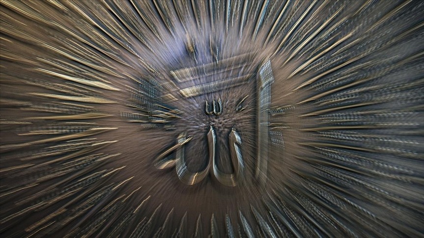 Sivaslı bakır rölyef sanatçısı Ankara'da sergi açtı