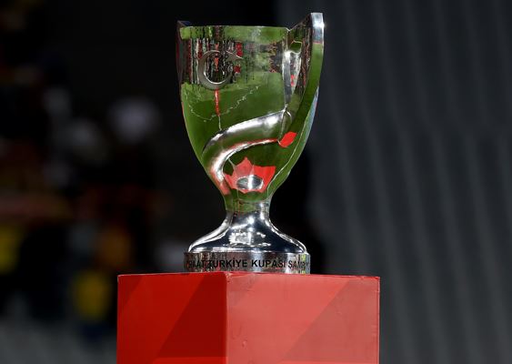 Sivasspor’un kupa rakibi Aliağa