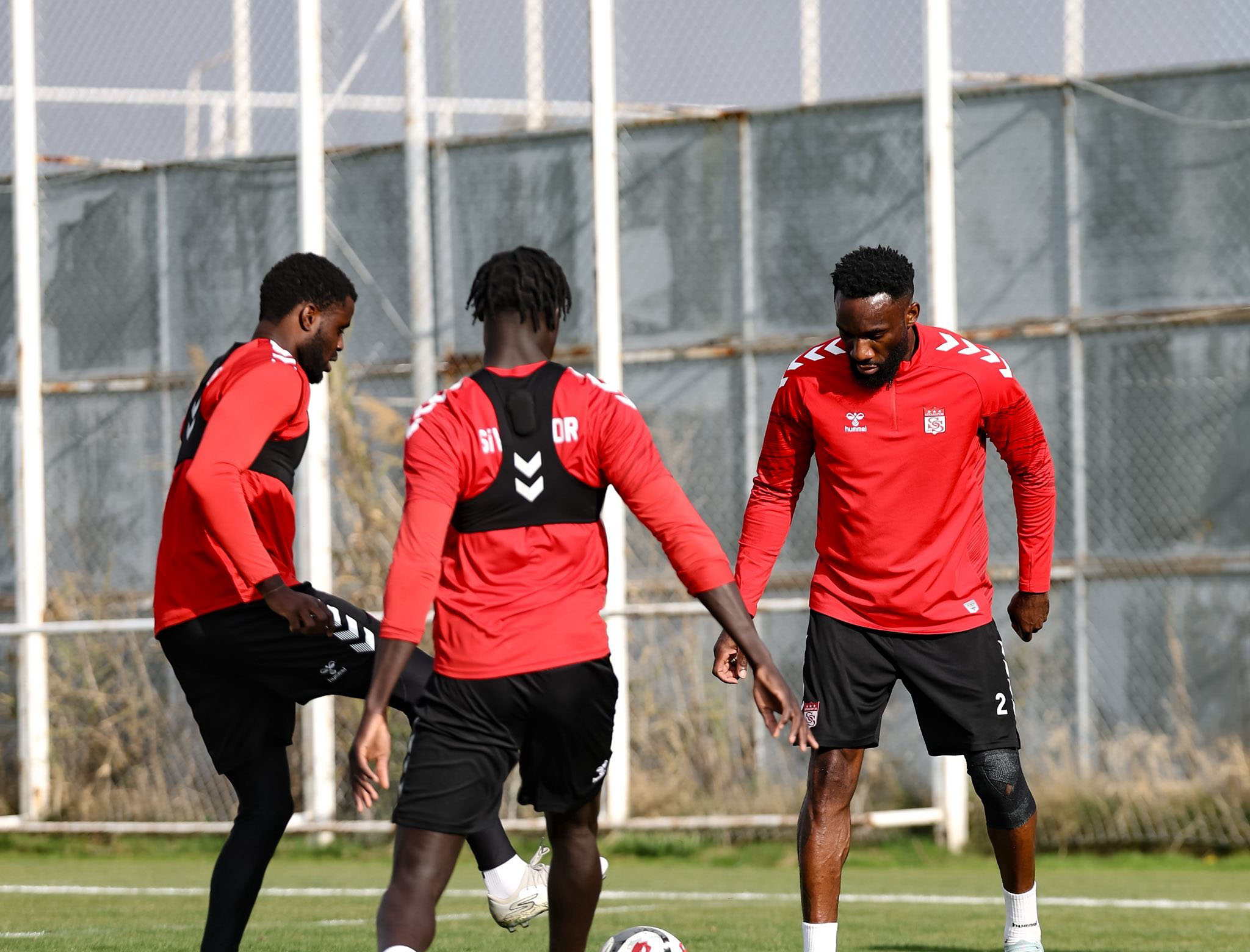 Sivasspor kampa girdi!