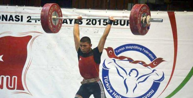 Halterde Altın Madalya