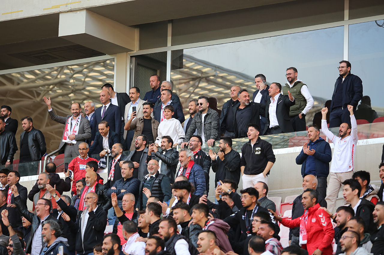 Galibiyet yöneticilere moral oldu!