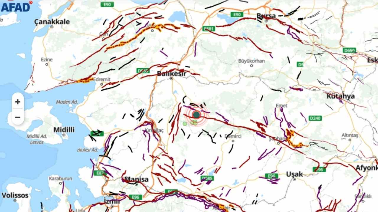 Balıkesir Sındırgı’da art arda depremler: Uzmanlardan 6.5 uyarısı