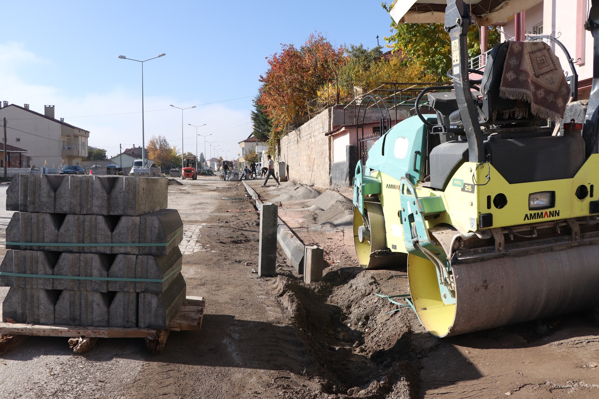 Sivas'ta Elektrik Altyapısı Geciktirdi, Yollar 2026’ya Kaldı!