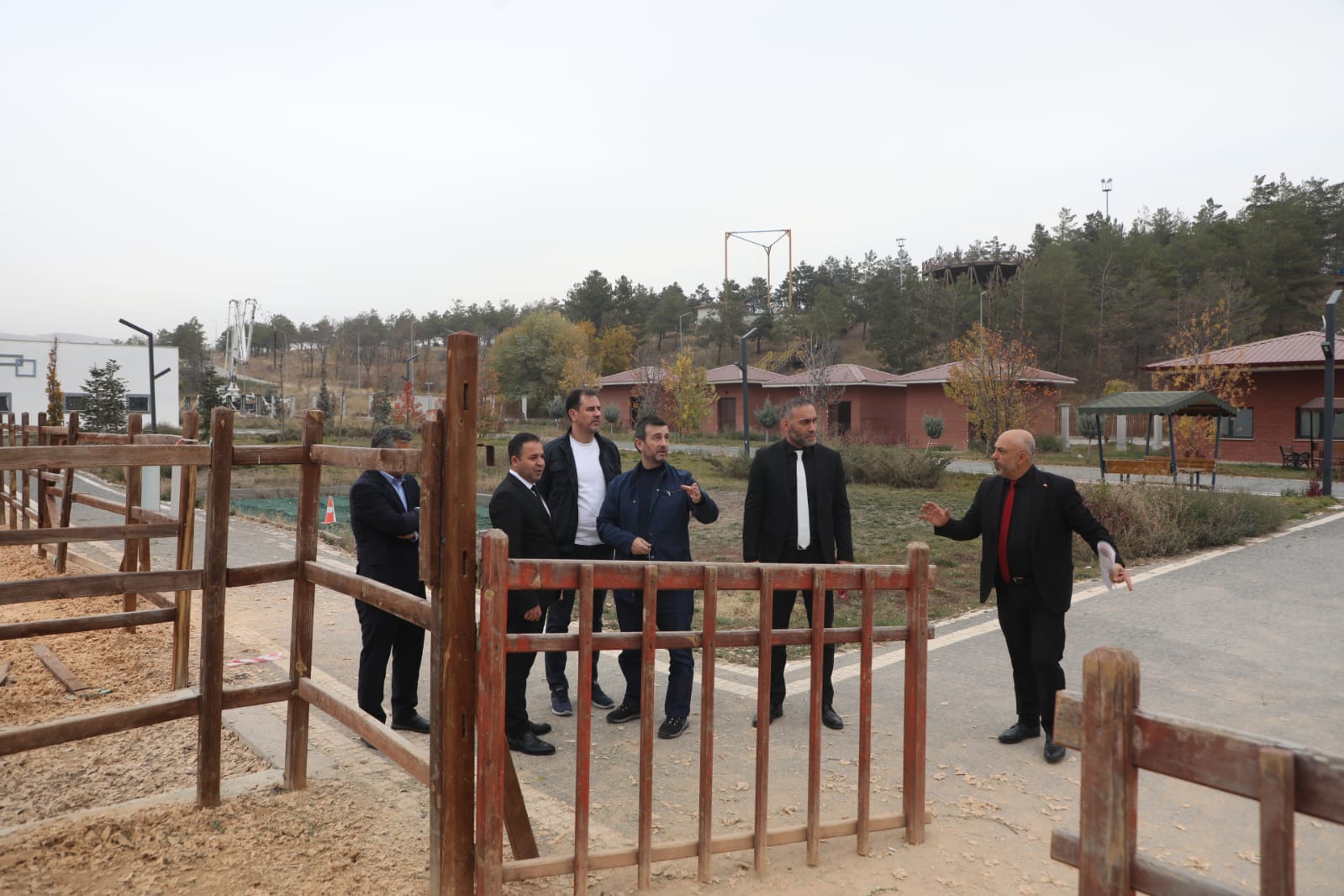 Bakanlık yetkilileri Hamidiye Kampı’nda