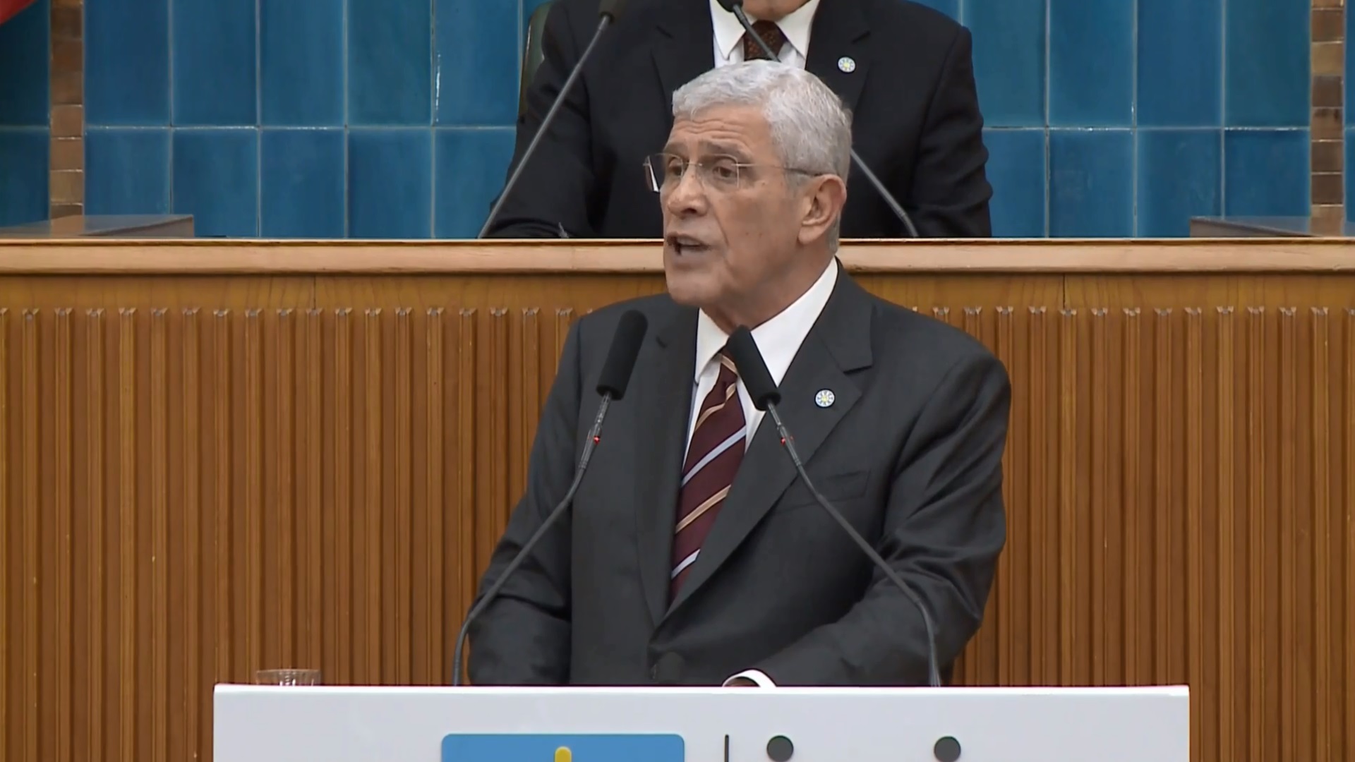 Dervişoğlu: Öcalan'ı çıkarmak için uğraştığınız kadar küçük yatırımcının haklarıyla uğraşın