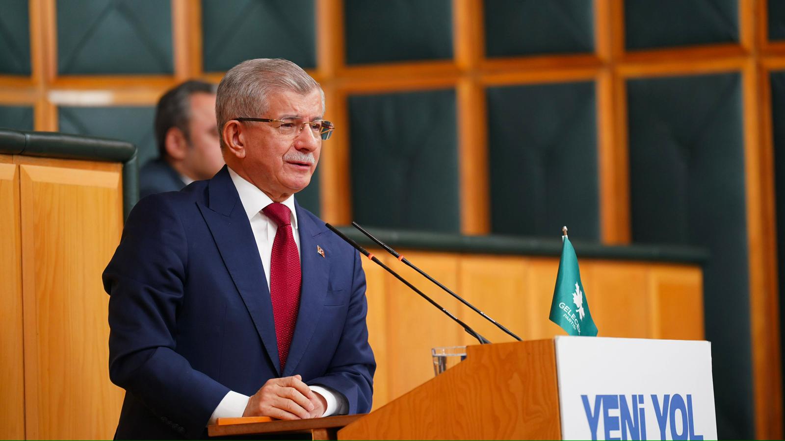 Ahmet Davutoğlu: CHP'nin kapatılması için Yargıtay'a bildirimde bulunulması tam bir facia