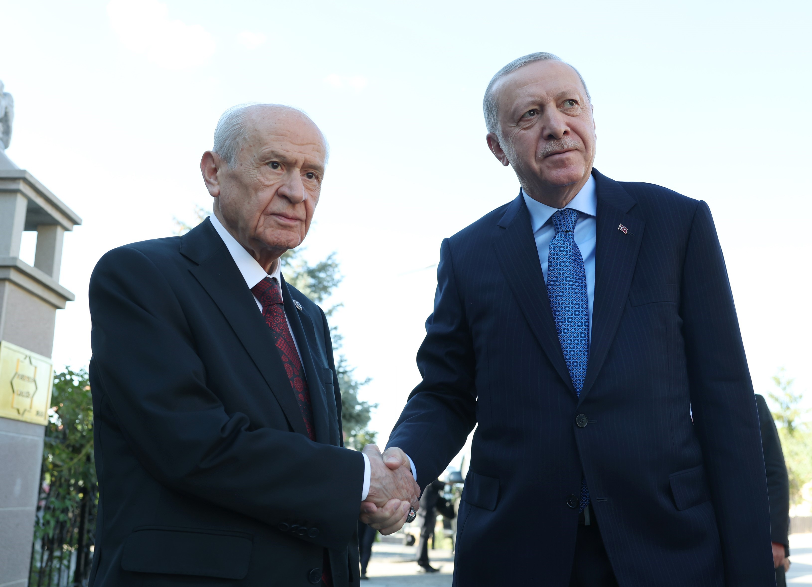 Erdoğan, Bahçeli'yi ziyaret edecek!