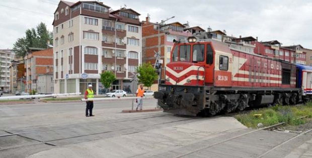 Hemzemin Geçit Kazaları Yüzde 80 Oranında Azaldı