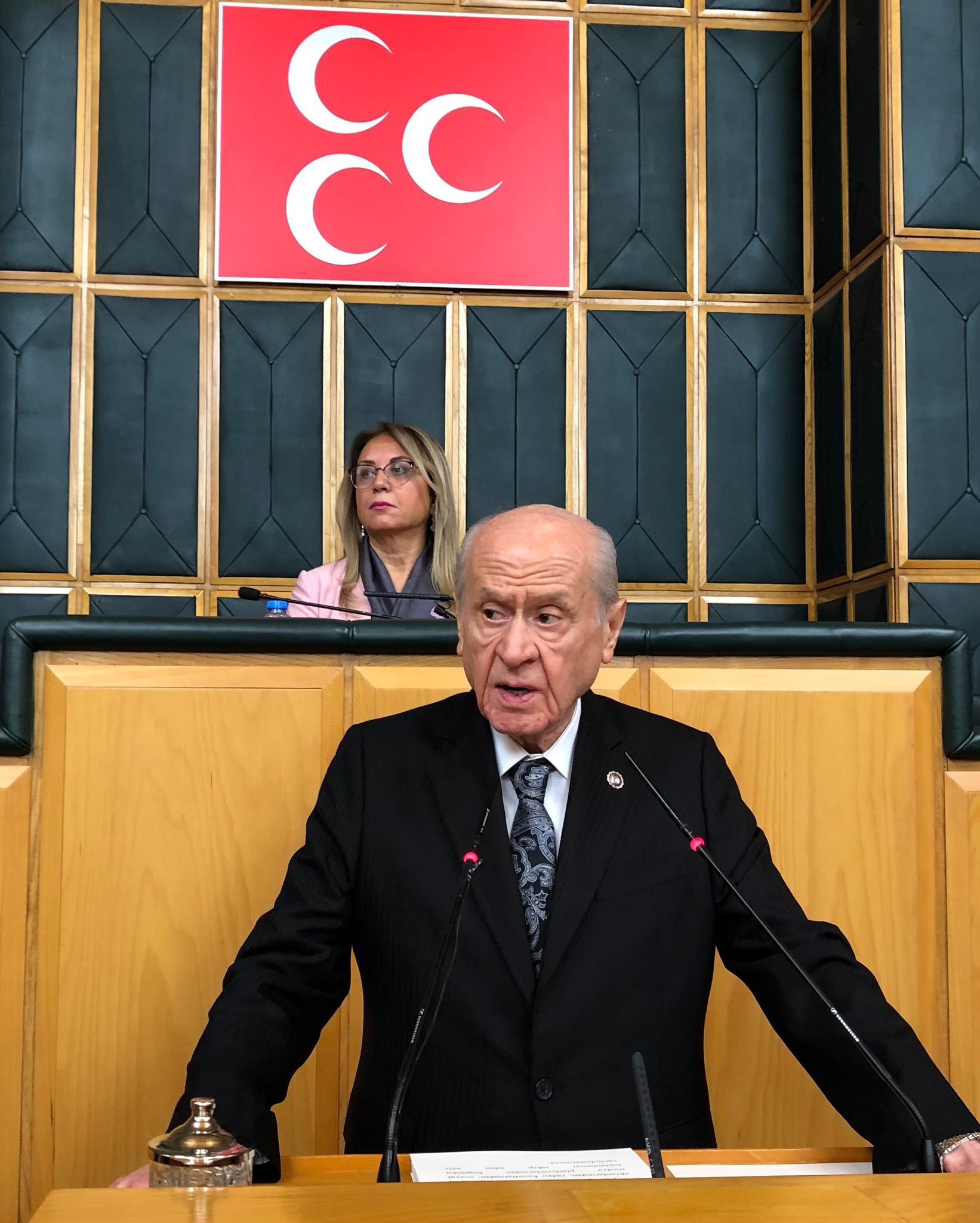 Bahçeli: İmralı tartışmalarına nokta koyulmalıdır
