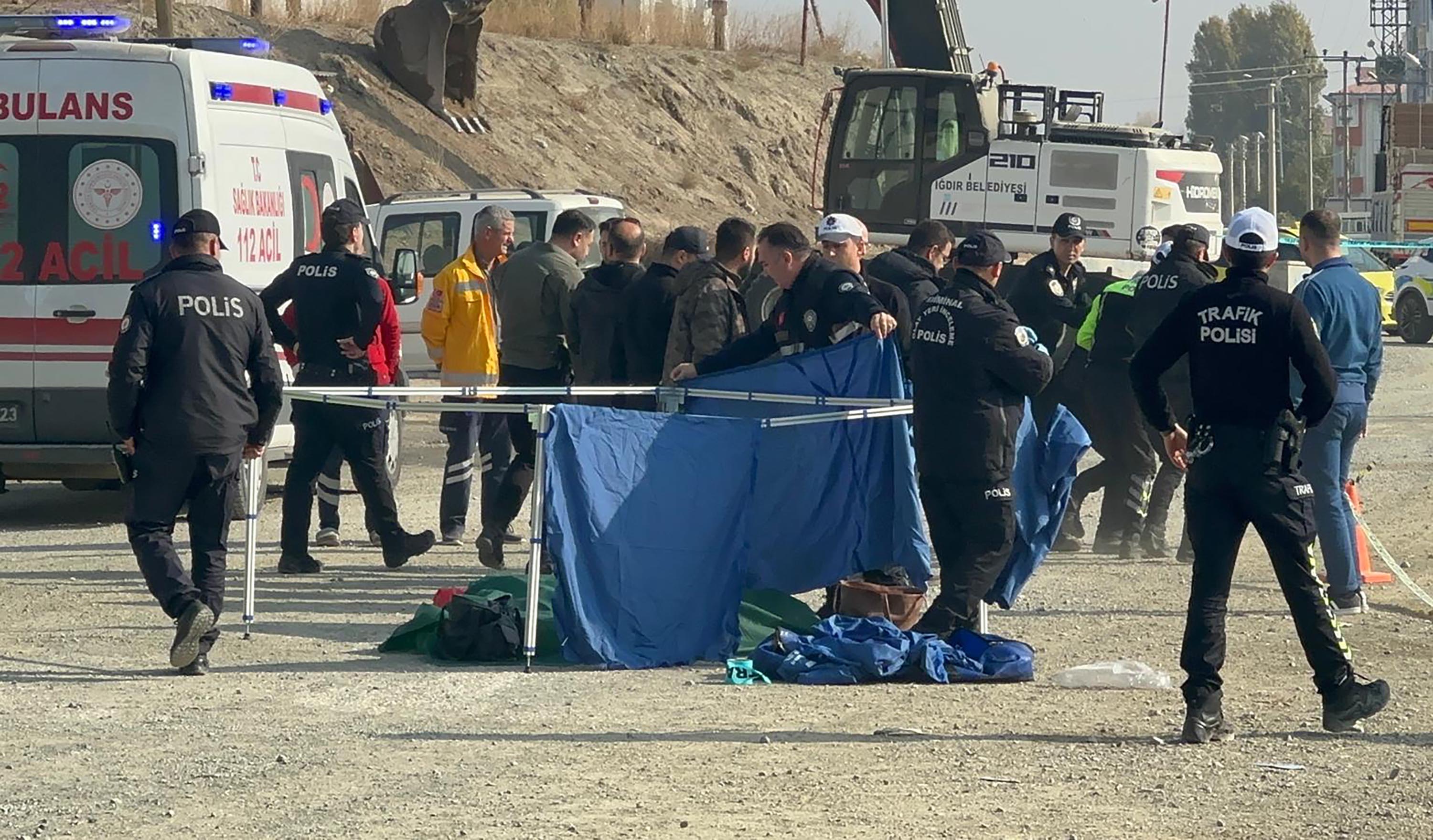 Çöp kamyonunun çarptığı 5 çocuk annesi öldü