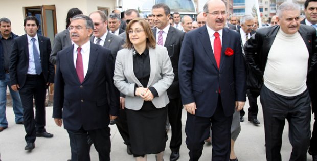 5 kilometre yürüdüler