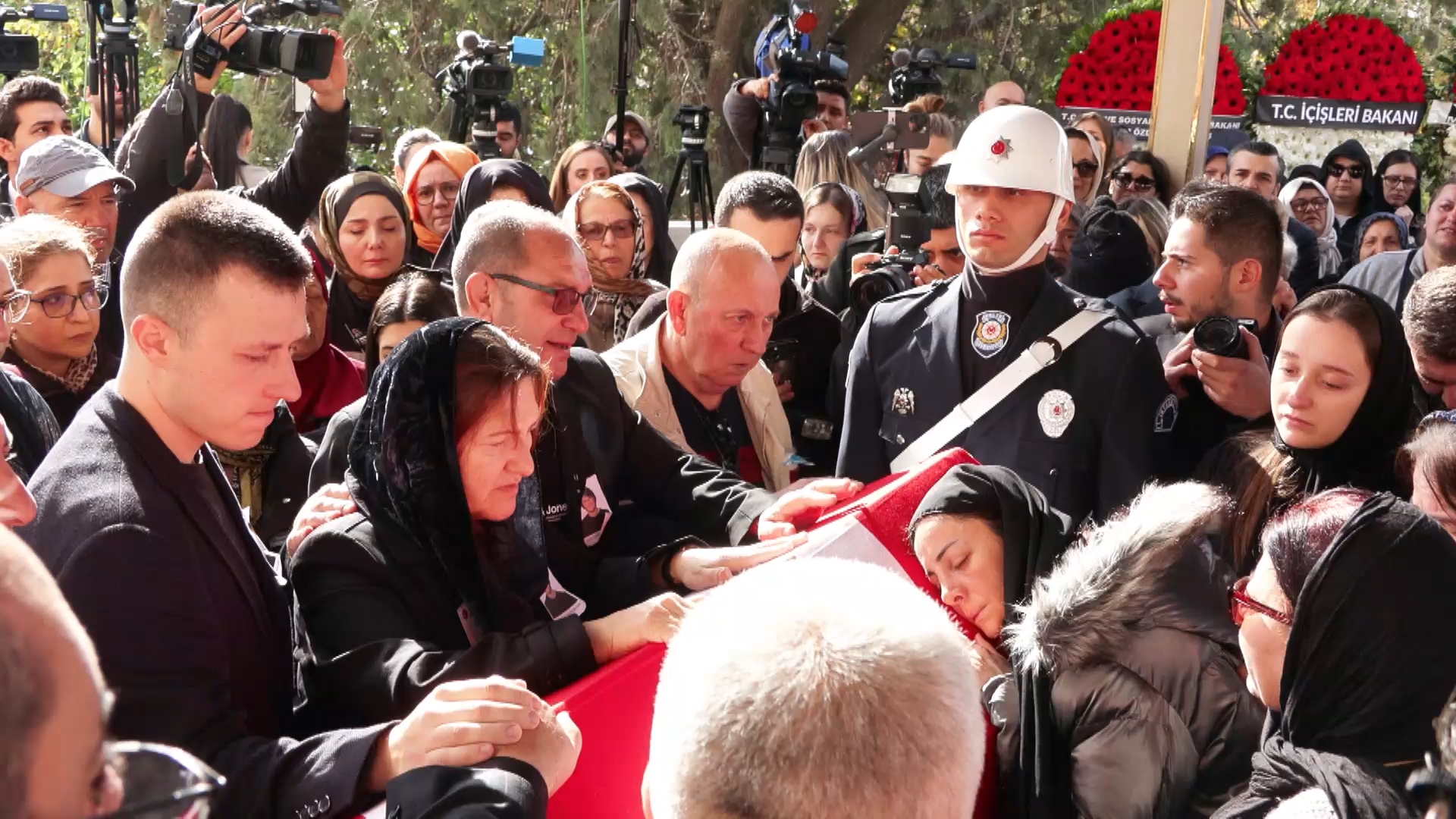 Şehit Pilot Hasan Bahar son yolculuğuna uğurlandı