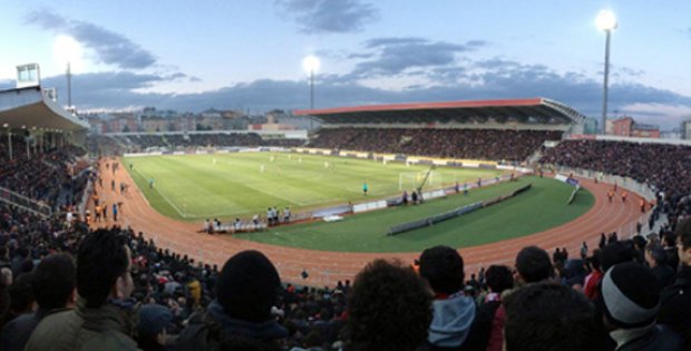 Yiğido´ya Tribün Kapatma Cezası!