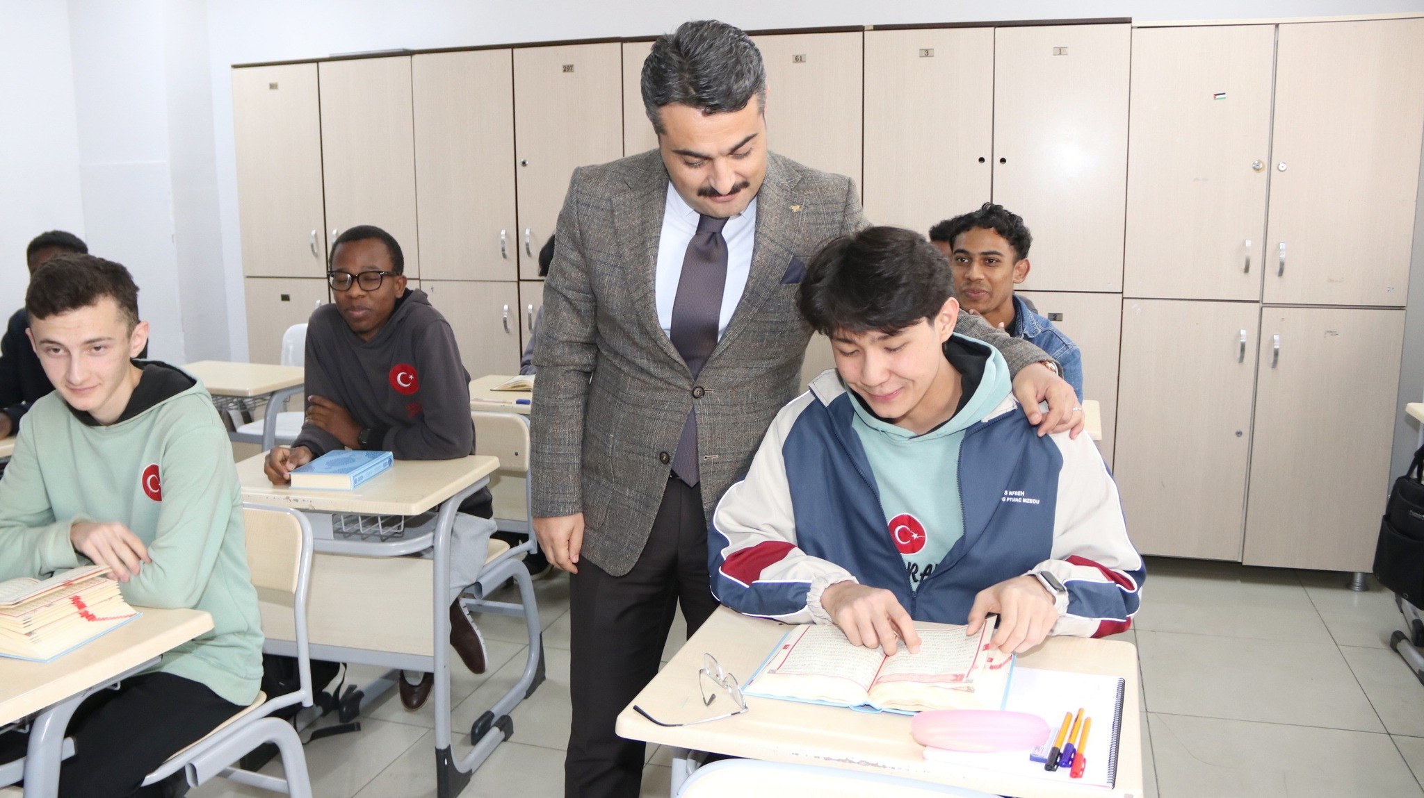 Uluslararası öğrencilere başarıya giden  yolu anlattı