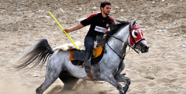 CİRİTTE HEYECAN BAŞLIYOR