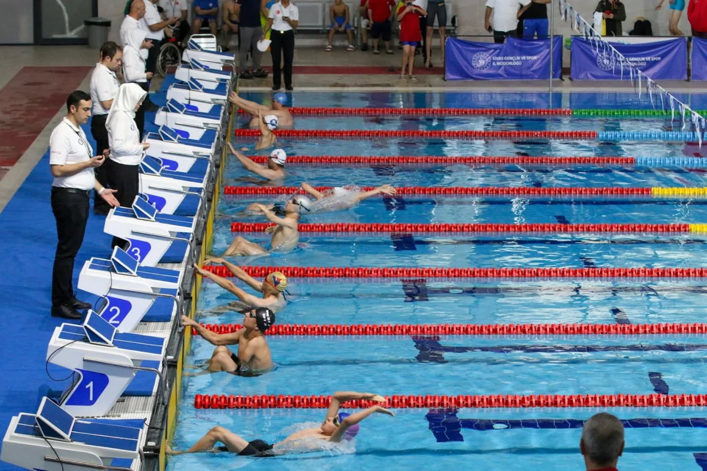 Sporcular Sivas’ta milli takım için yarıştı