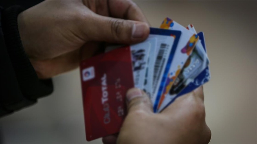 Sadakat kartlardaki para puanlar için uyarı