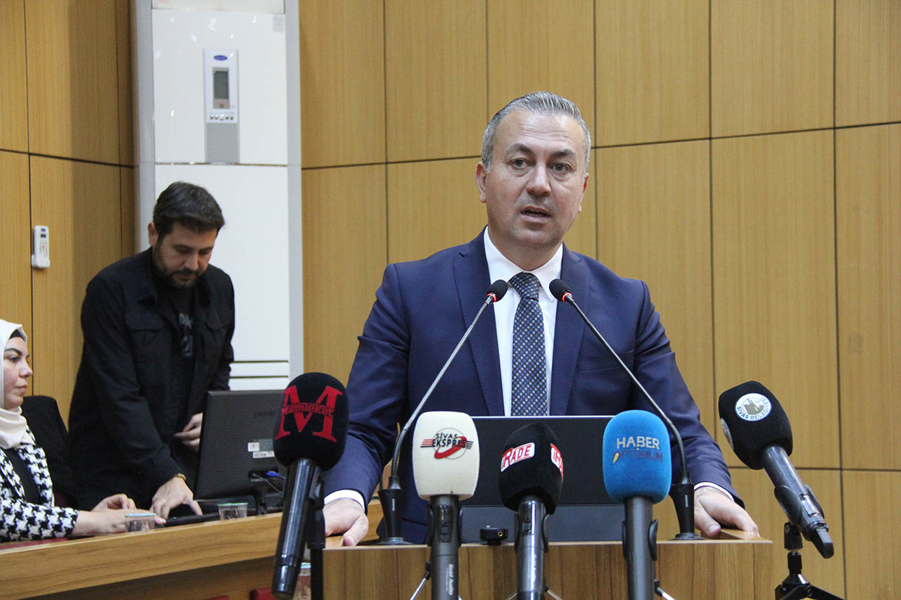 Adem Uzun: "Sivas kendi elektriğini kendi üretecek"