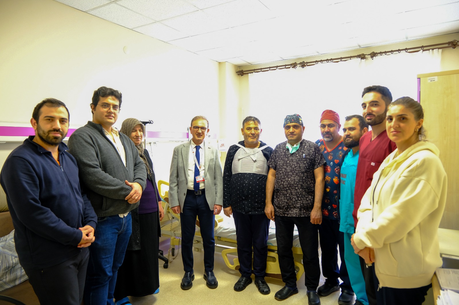 ECMO operasyonuyla sağlığına kavuştu