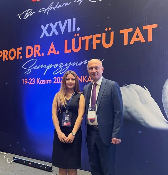 Genç dermatologdan büyük başarı