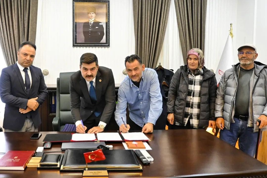 Sivas'ta hayırseverler öğrencilere umut oldu