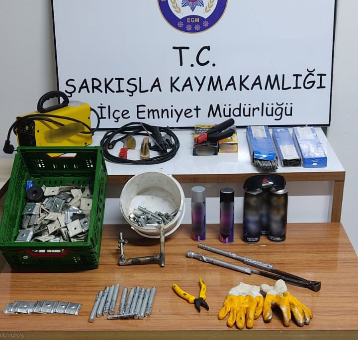 Sivas’ta hırsızlık şüphelisi yakalandı