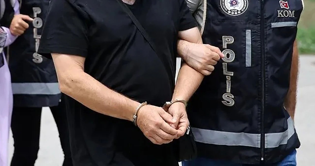 Sivas'ta firari FETÖ hükümlüsü yakalandı