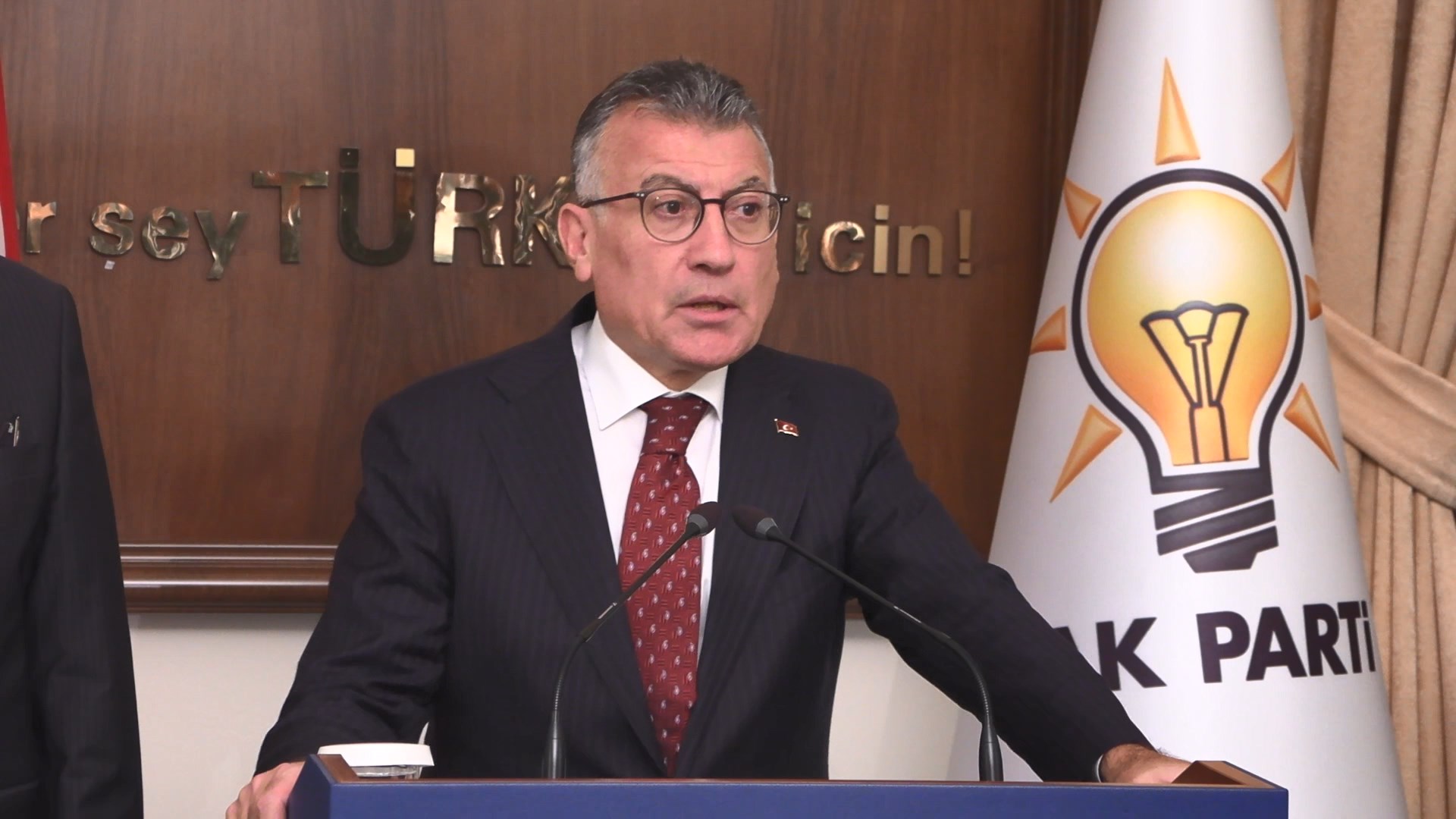 Sivaslı vekil açıkladı: 55 bin mahkuma tahliye yolu gözüktü!