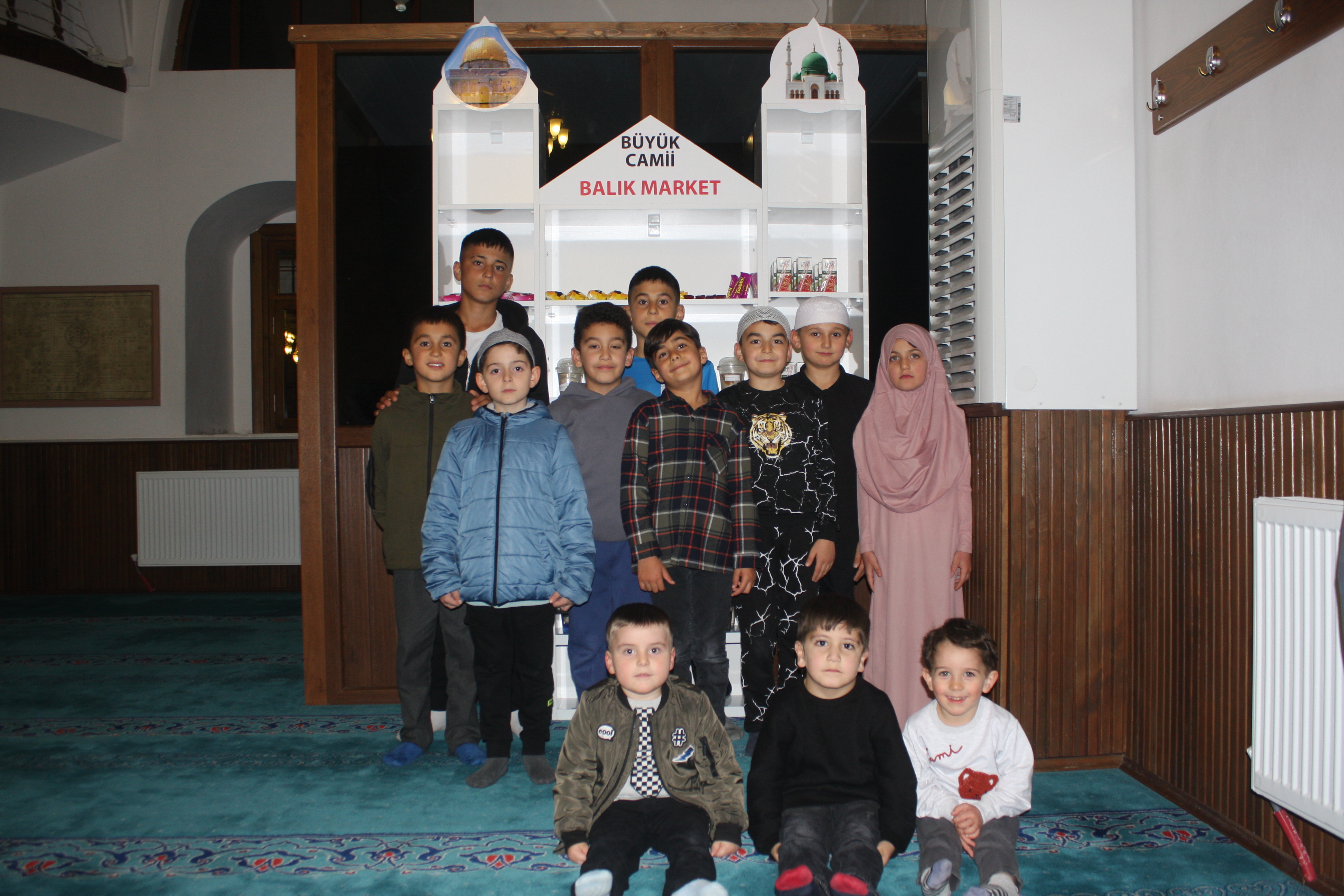 "Camide Beni Bekleyen Karnı Aç Bir Balığım Var"