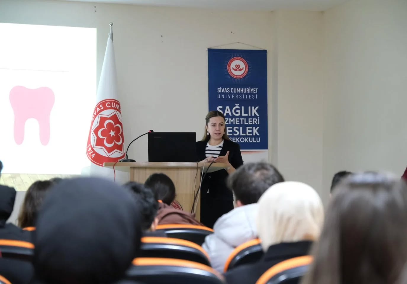 Geleceğin Ağız ve Diş Sağlığı Uzmanları Deneyimlerini Paylaştı