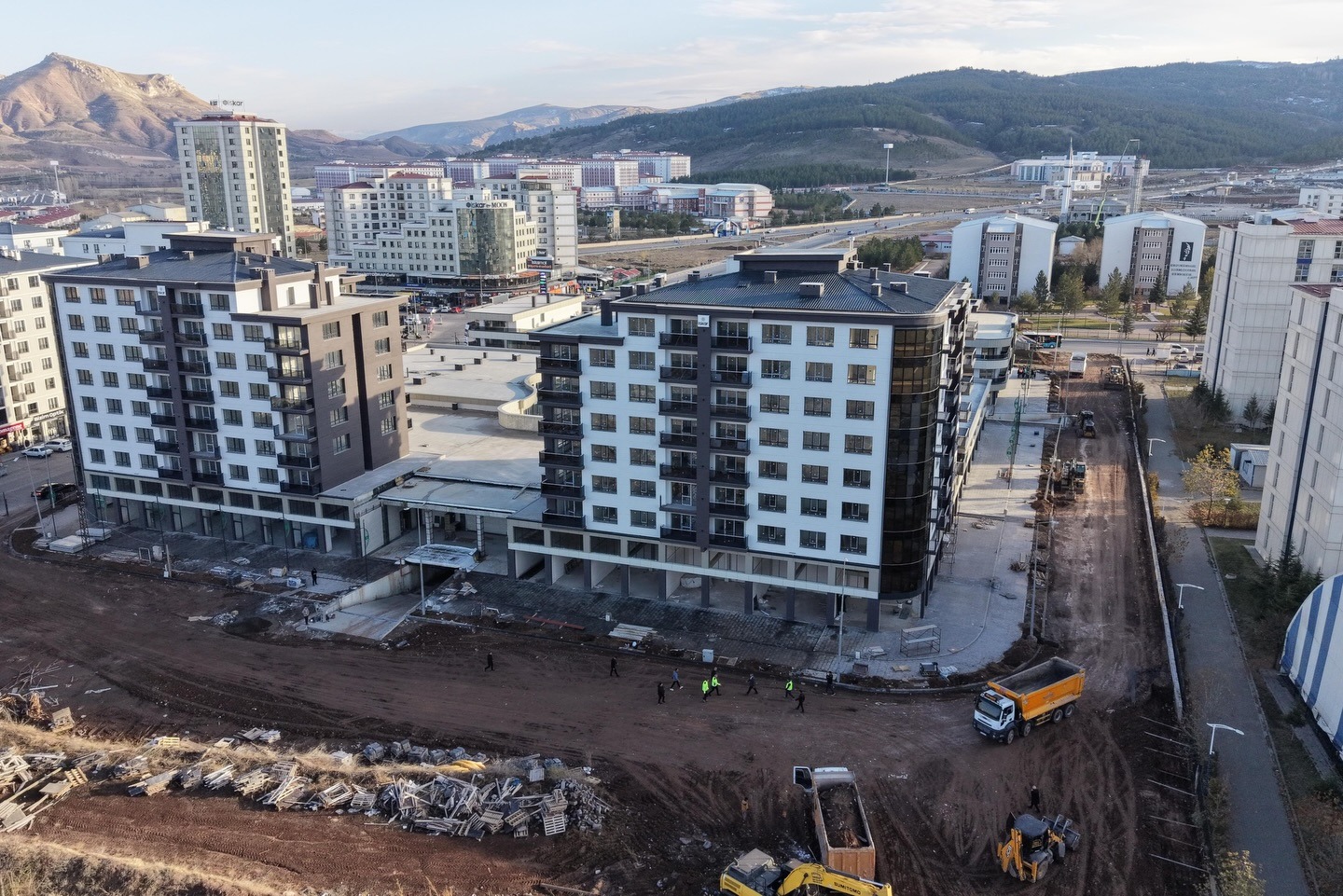 Hastane çevresindeki trafik yoğunluğunu azaltacak çalışmalar incelendi