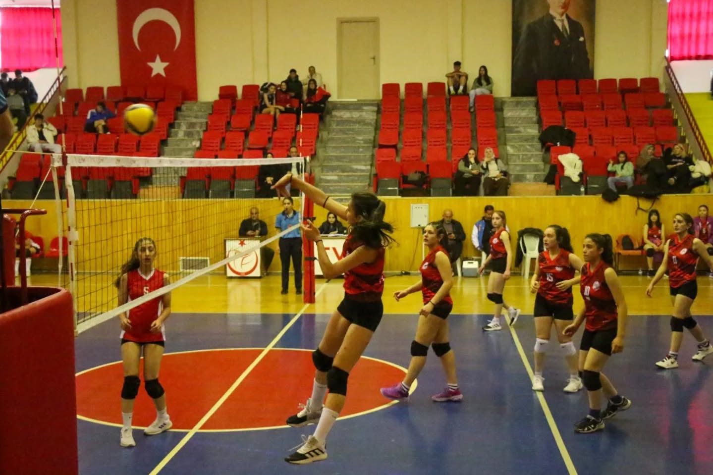 Sivas'ta 23 takımın nefes kesen mücadelesi tamamlandı