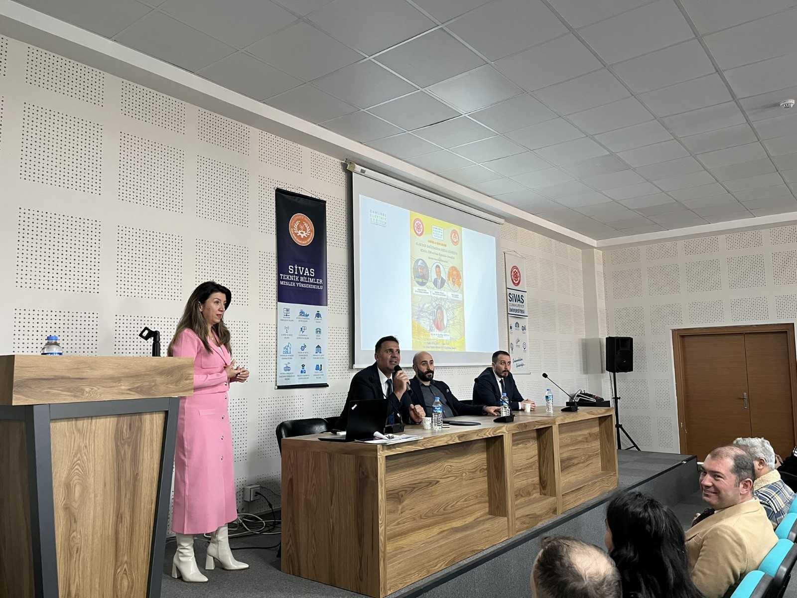 SCADA üzerine  teknik konferans