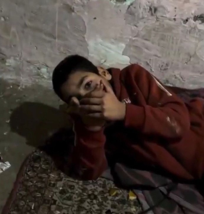 Kümeste yaşamaya mahkum edilen çocuklar kurtarıldı