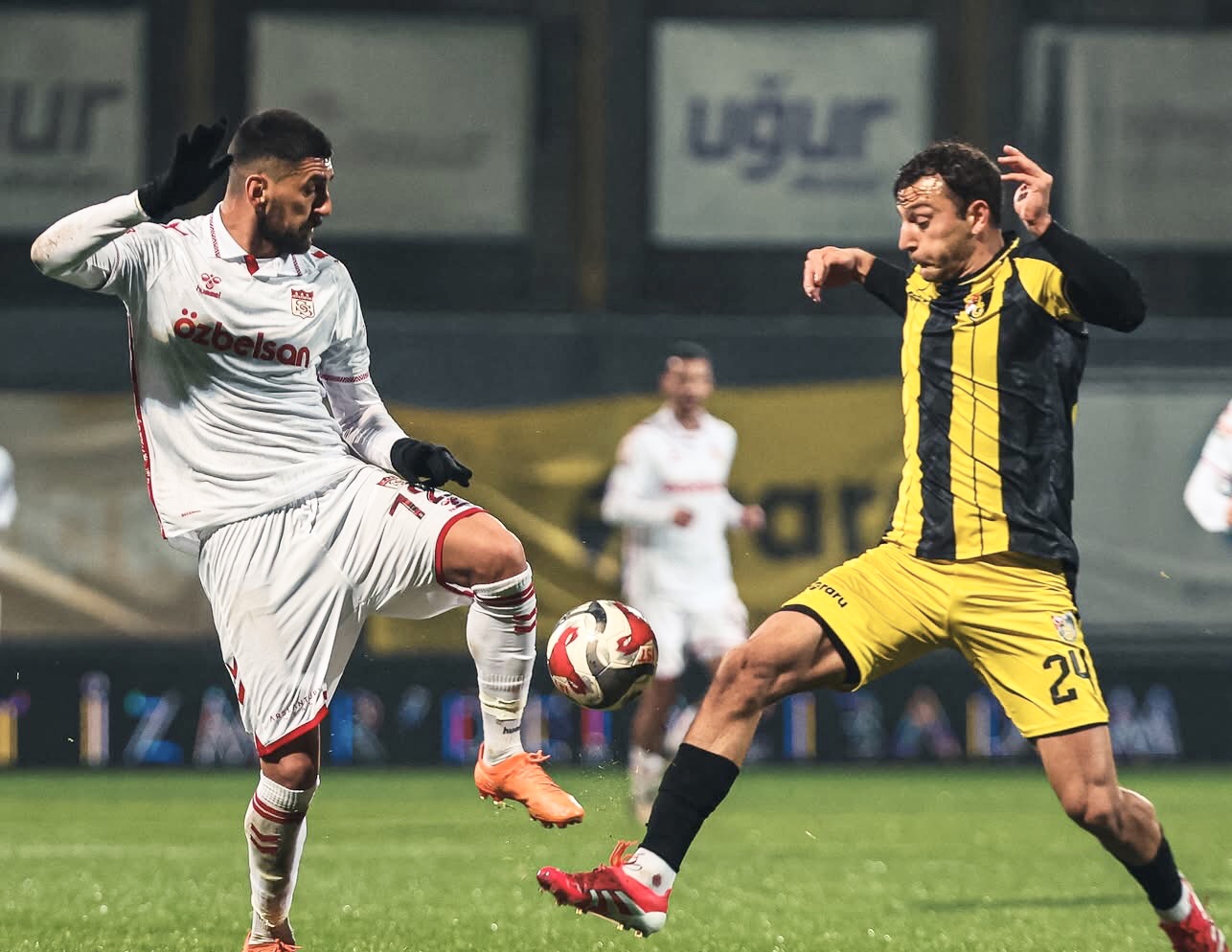 Sivasspor iyi başladı, kötü bitirdi!