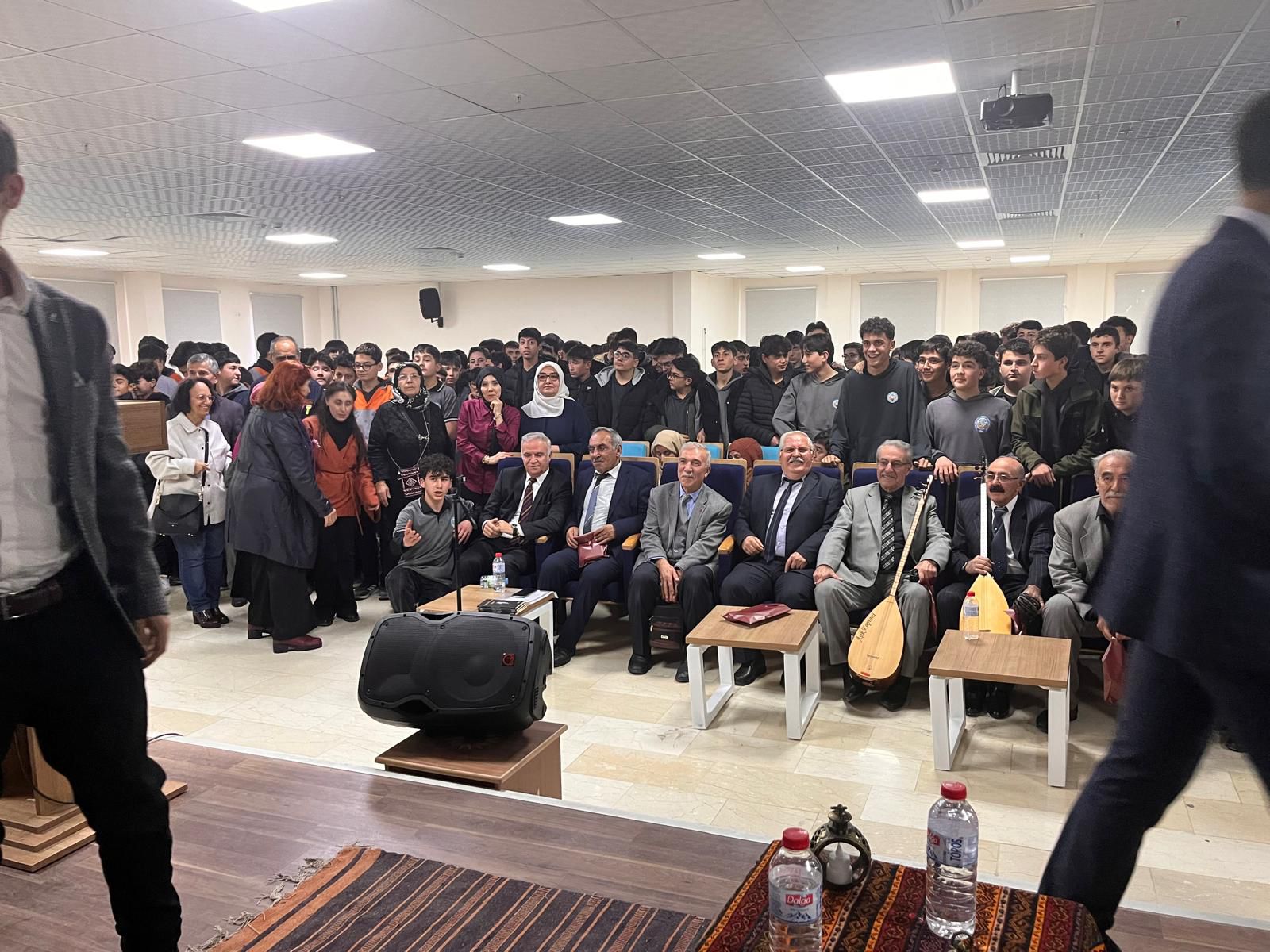 Sivas'ta Âşıklar atıştı!