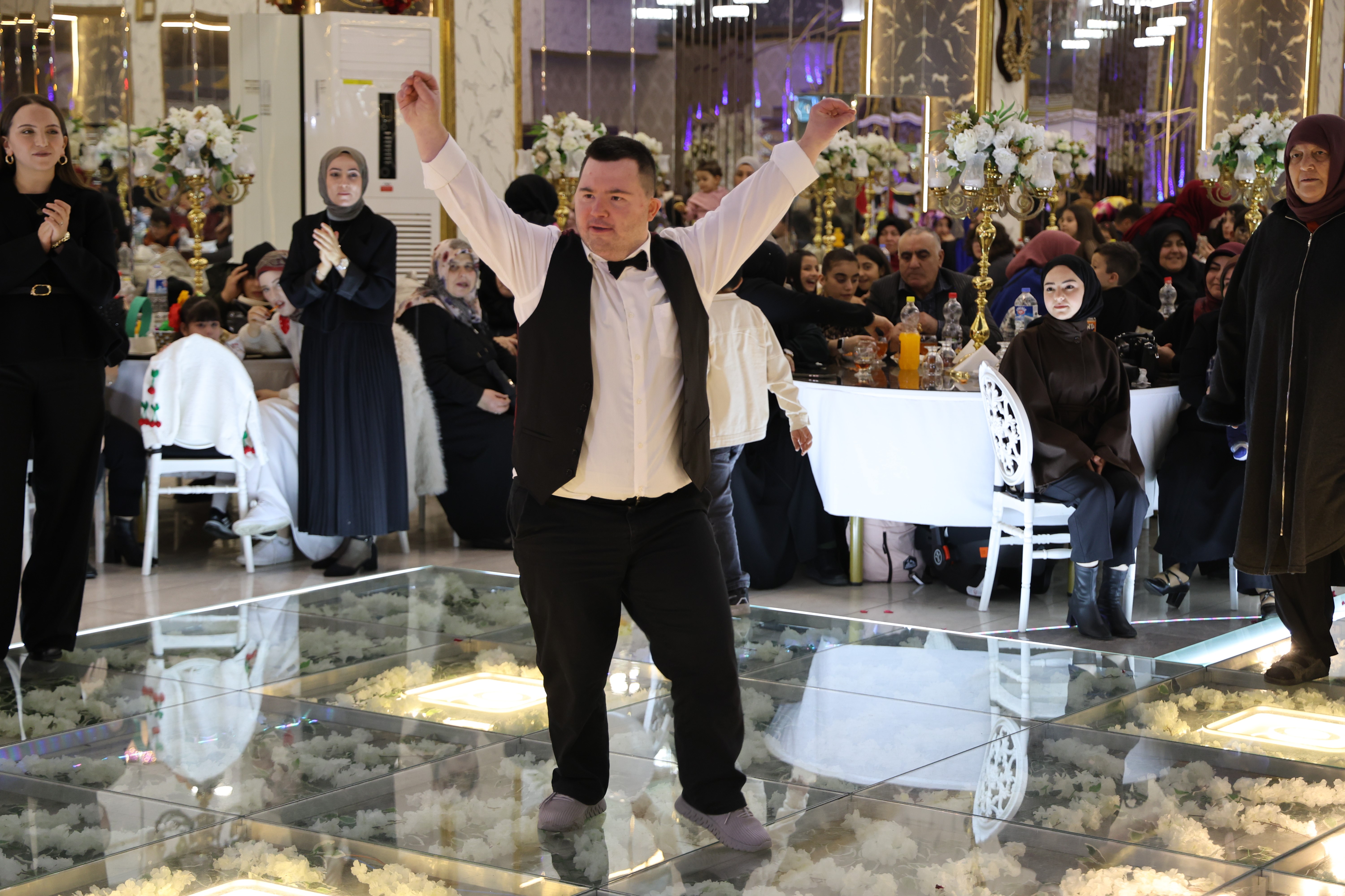 Sivas'ta engelli bireylerden muhteşem gösteri