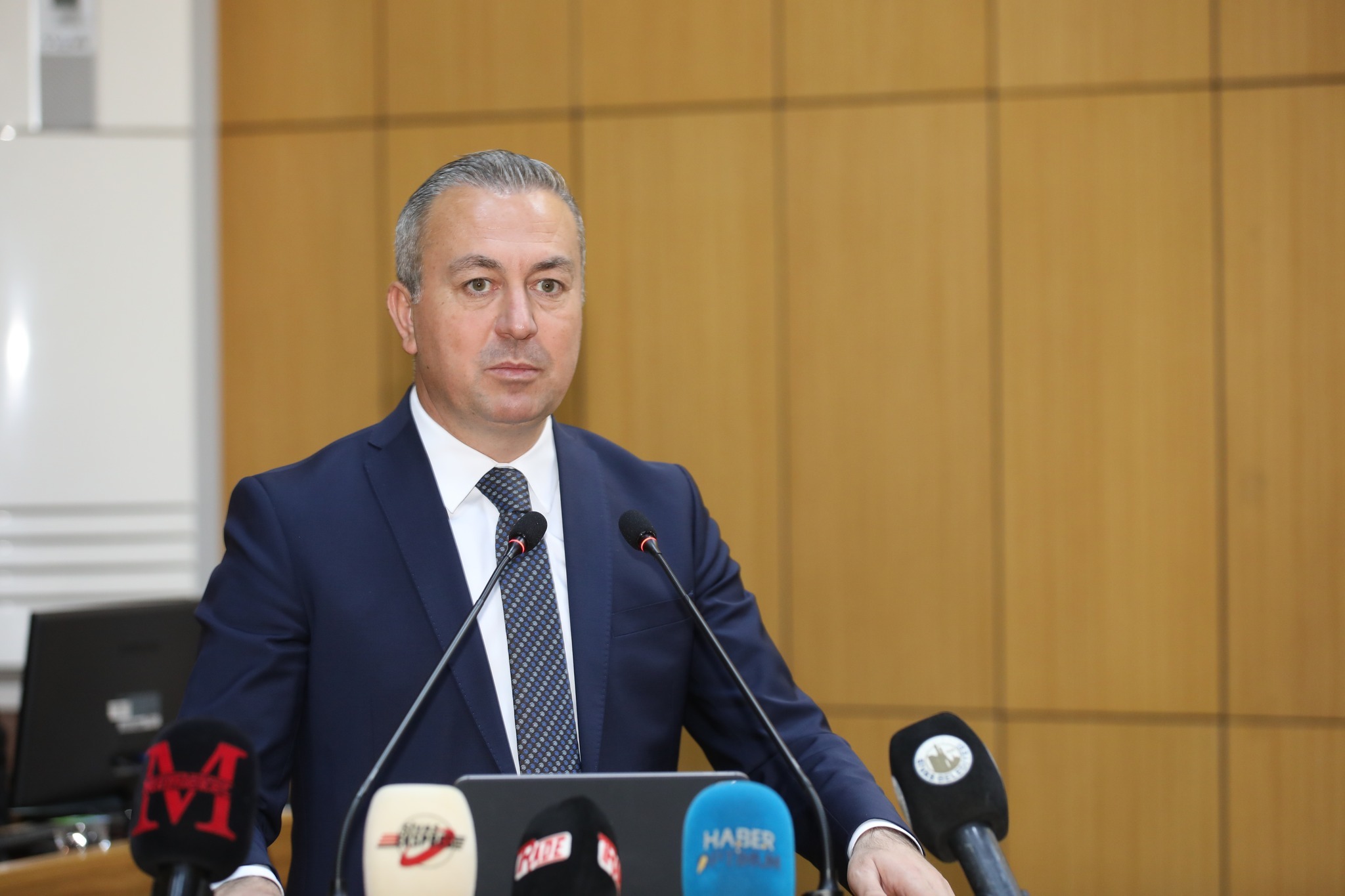 Adem Uzun Sivaslılardan özür diledi: "Hakkınızı helal edin"