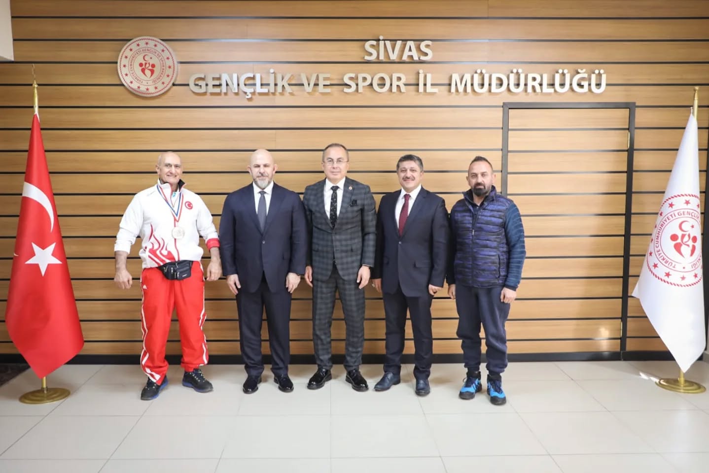 Sivas’ta vücut geliştirme zirvesi