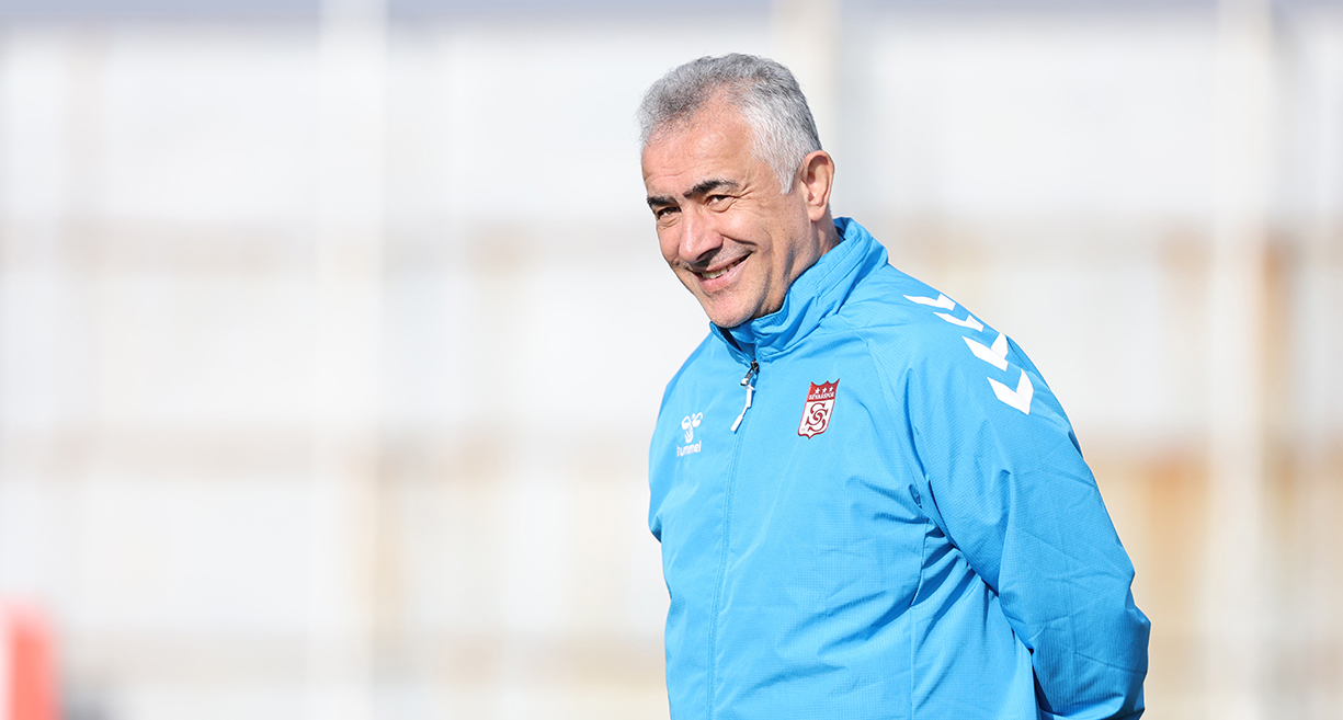 Altıparmak’tan Emir: Sakin Olun Golü Atın!