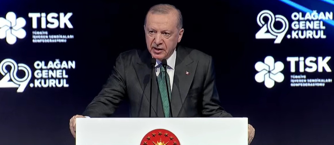Erdoğan'dan patronlara mesaj: Kefenin cebi yok