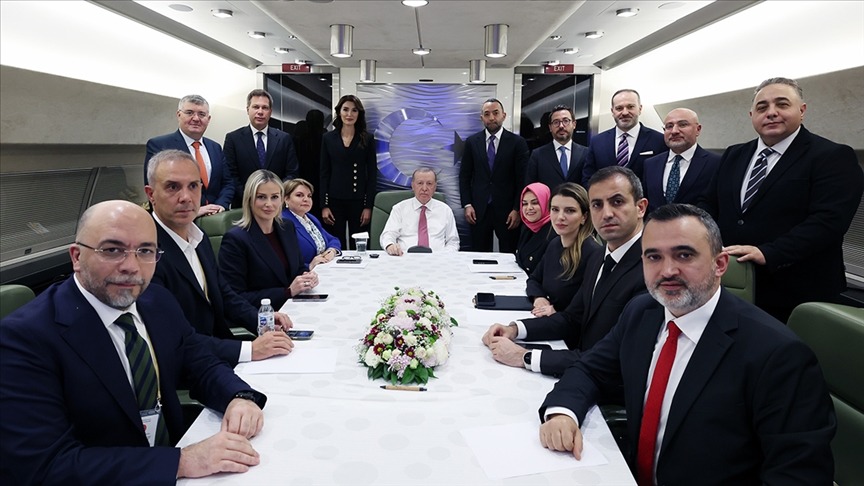 Erdoğan gazetecilerin sorularını yanıtladı