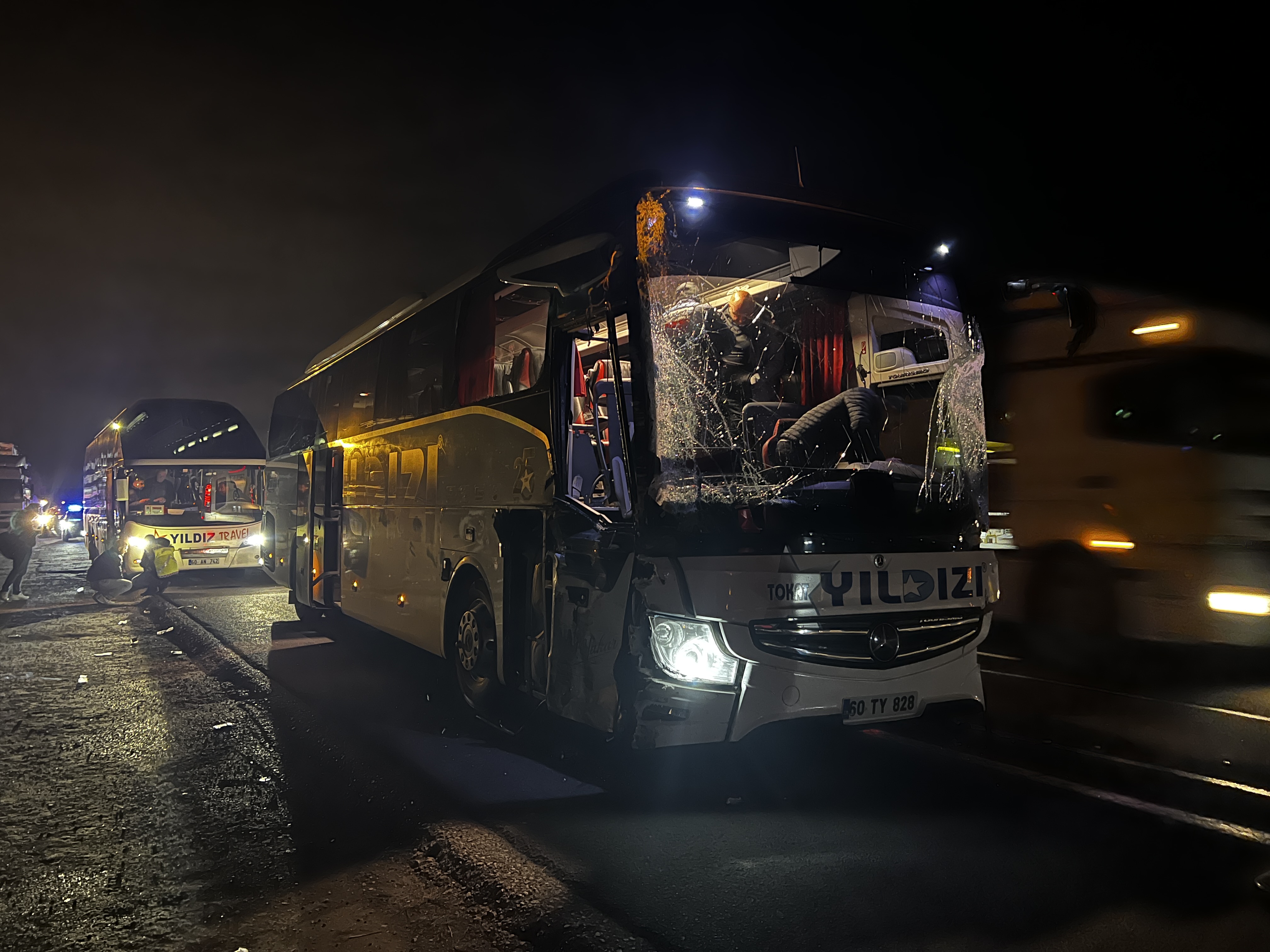 Kayseri-Sivas yolunda zincirleme kaza