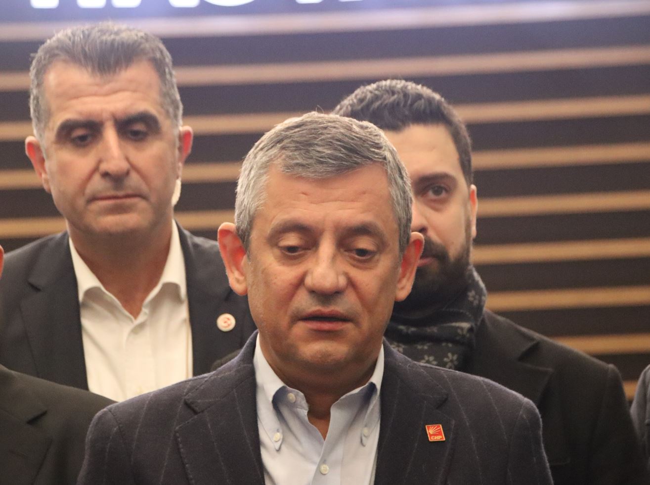 Özgür Özel: Kendi evladımı kaybetmiş gibiyim