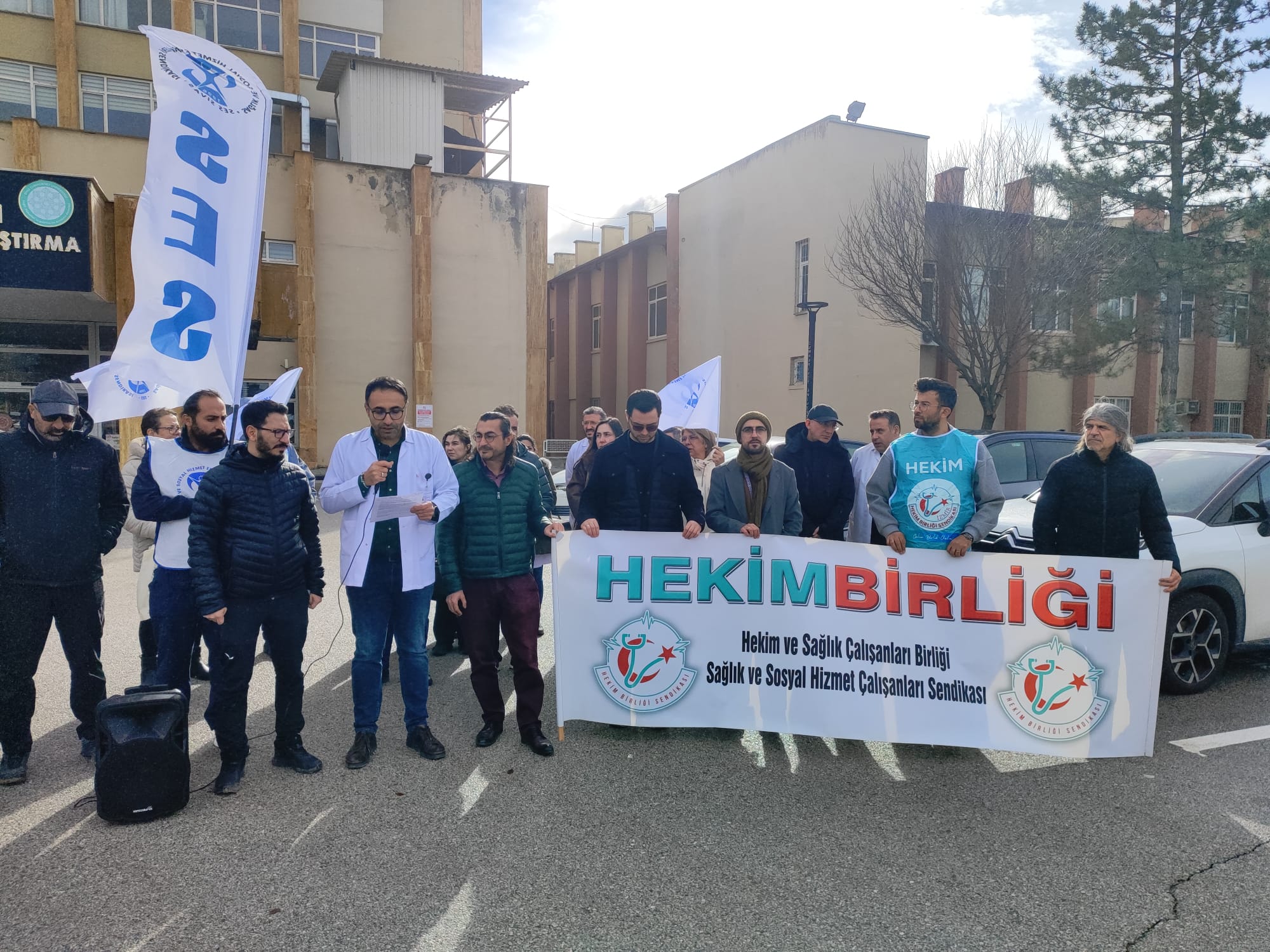 Sivas'ta sağlık çalışanları ses yükseltti: "Hafiye değiliz"