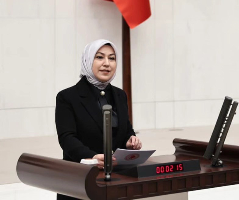 AK Parti Sivas Milletvekili Rukiye Toy’dan iddialara  cevap: “Rant değil, koruma”