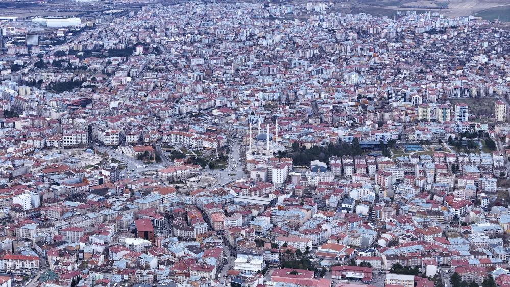 Trafik yoğunluğu daha da artacak! 972 araç daha Sivas yollarında