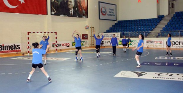 Haydi, Gençler Yaz Okuluna