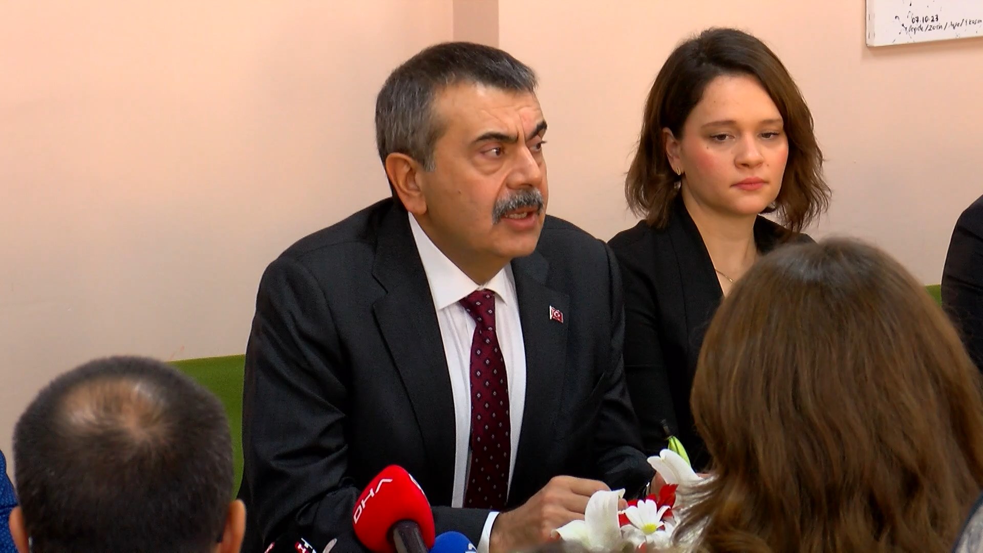 Bakan Tekin: Eğitim siyasetin ötesindedir