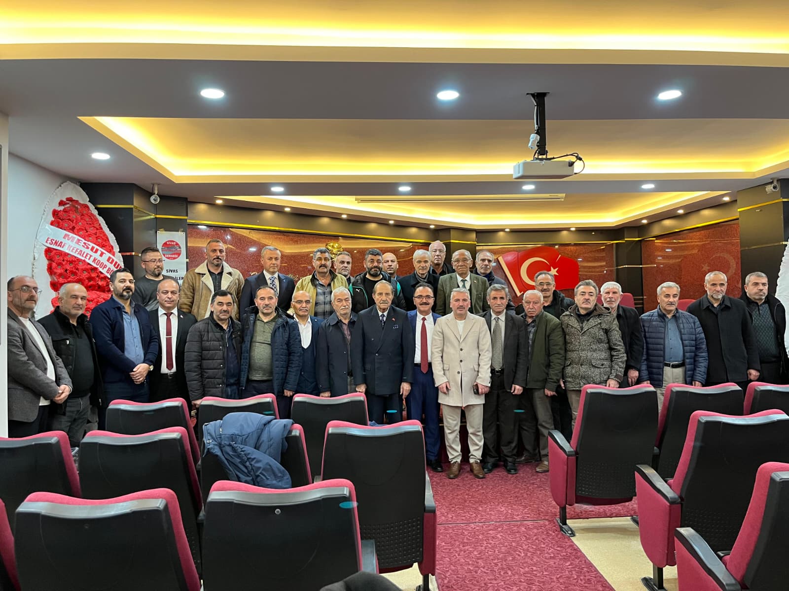 Hafikliler seçime gitti, başkan değişmedi